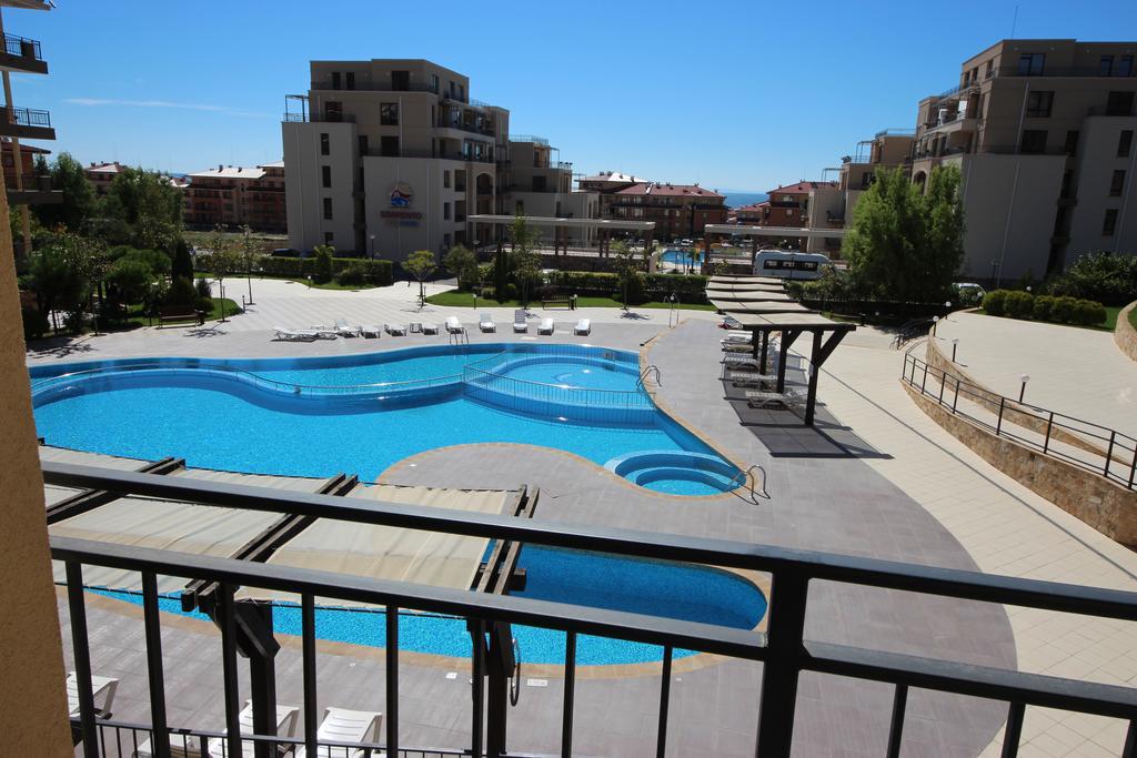 סבטי ולאס Menada Luxor Apartments מראה חיצוני תמונה