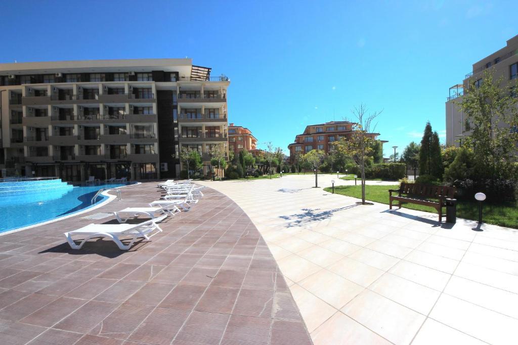 סבטי ולאס Menada Luxor Apartments מראה חיצוני תמונה