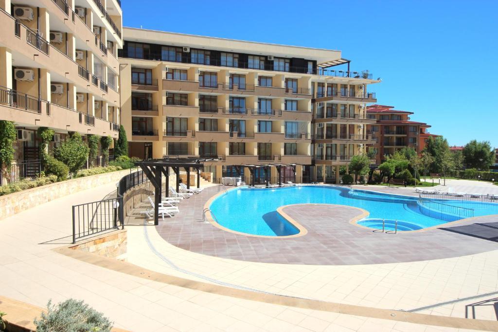 סבטי ולאס Menada Luxor Apartments מראה חיצוני תמונה