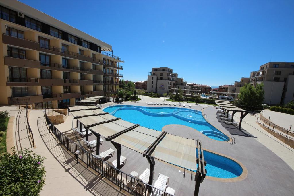 סבטי ולאס Menada Luxor Apartments מראה חיצוני תמונה
