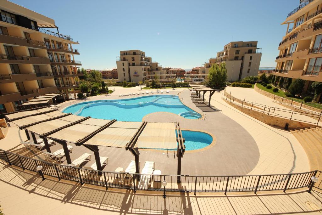 סבטי ולאס Menada Luxor Apartments מראה חיצוני תמונה