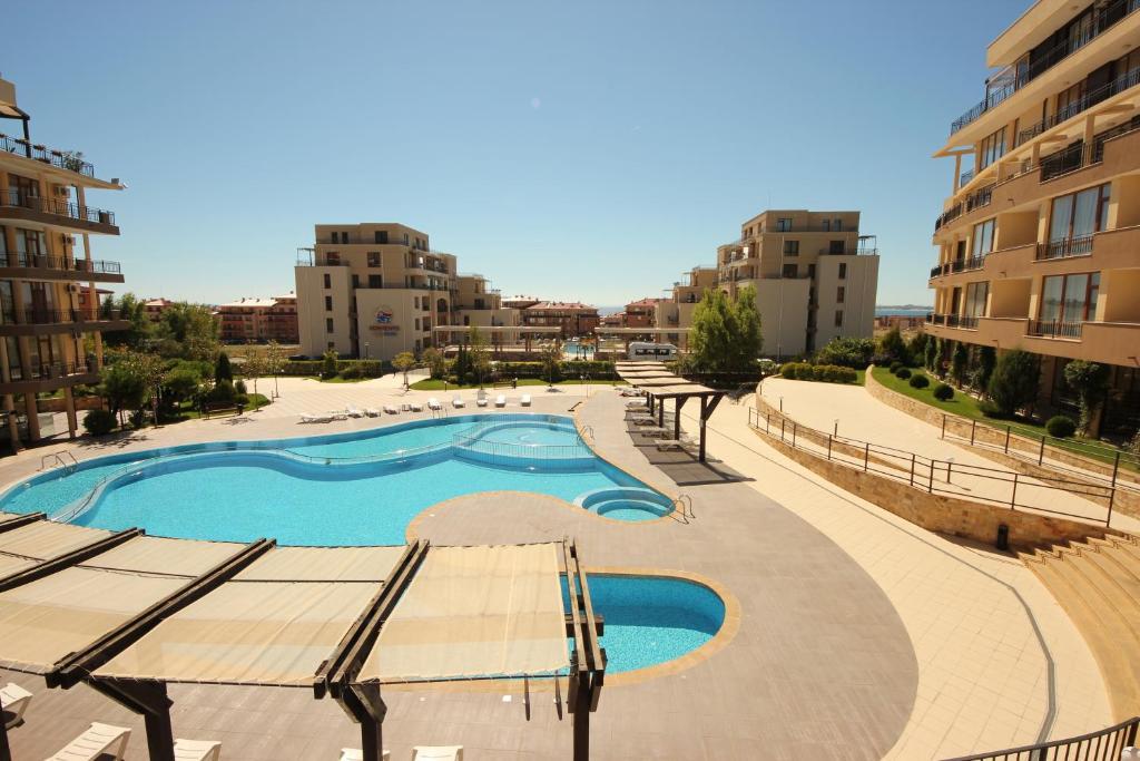 סבטי ולאס Menada Luxor Apartments מראה חיצוני תמונה