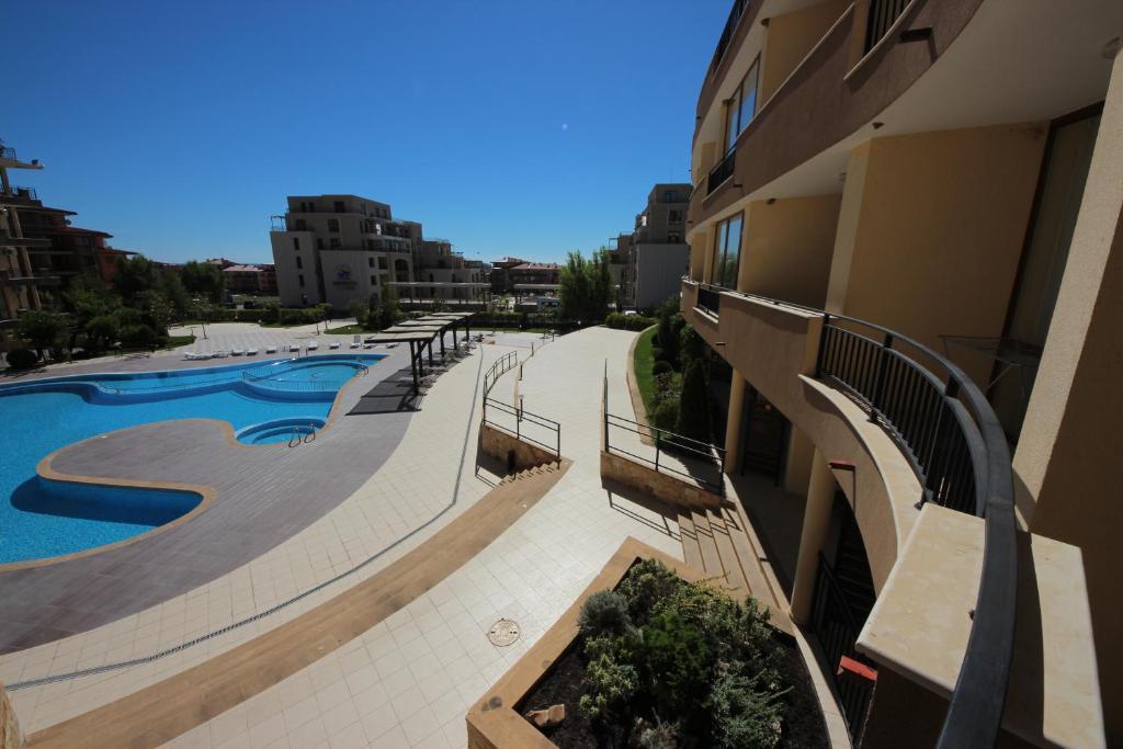 סבטי ולאס Menada Luxor Apartments מראה חיצוני תמונה