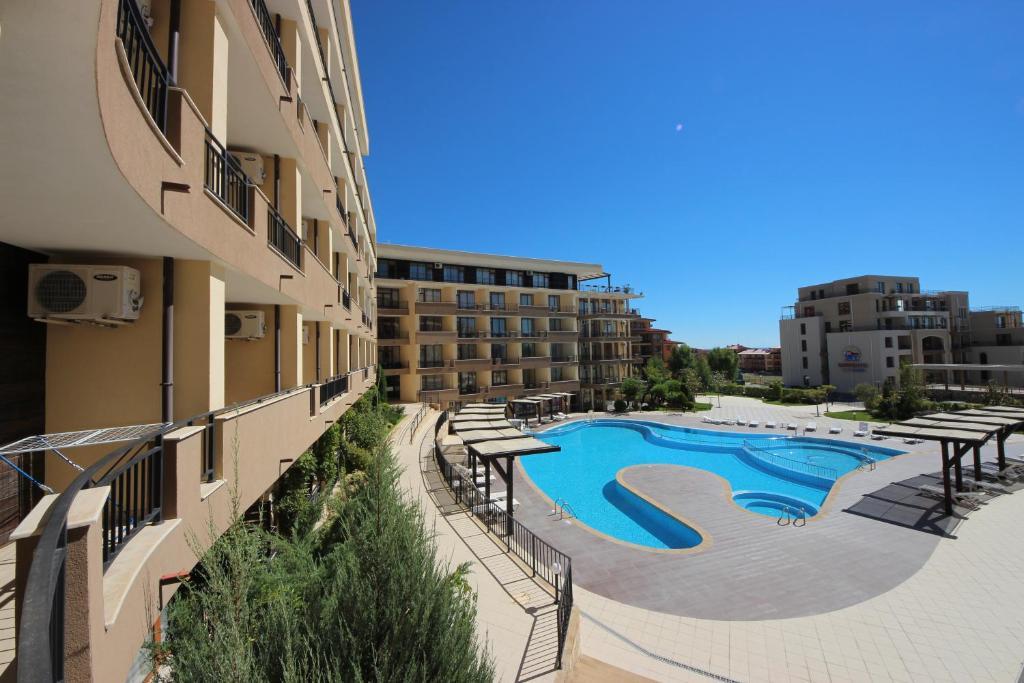 סבטי ולאס Menada Luxor Apartments מראה חיצוני תמונה